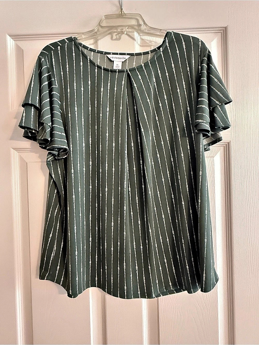 Liz Claiborne Striped Ruffle Sleeve Blouse Green & White XL Like New